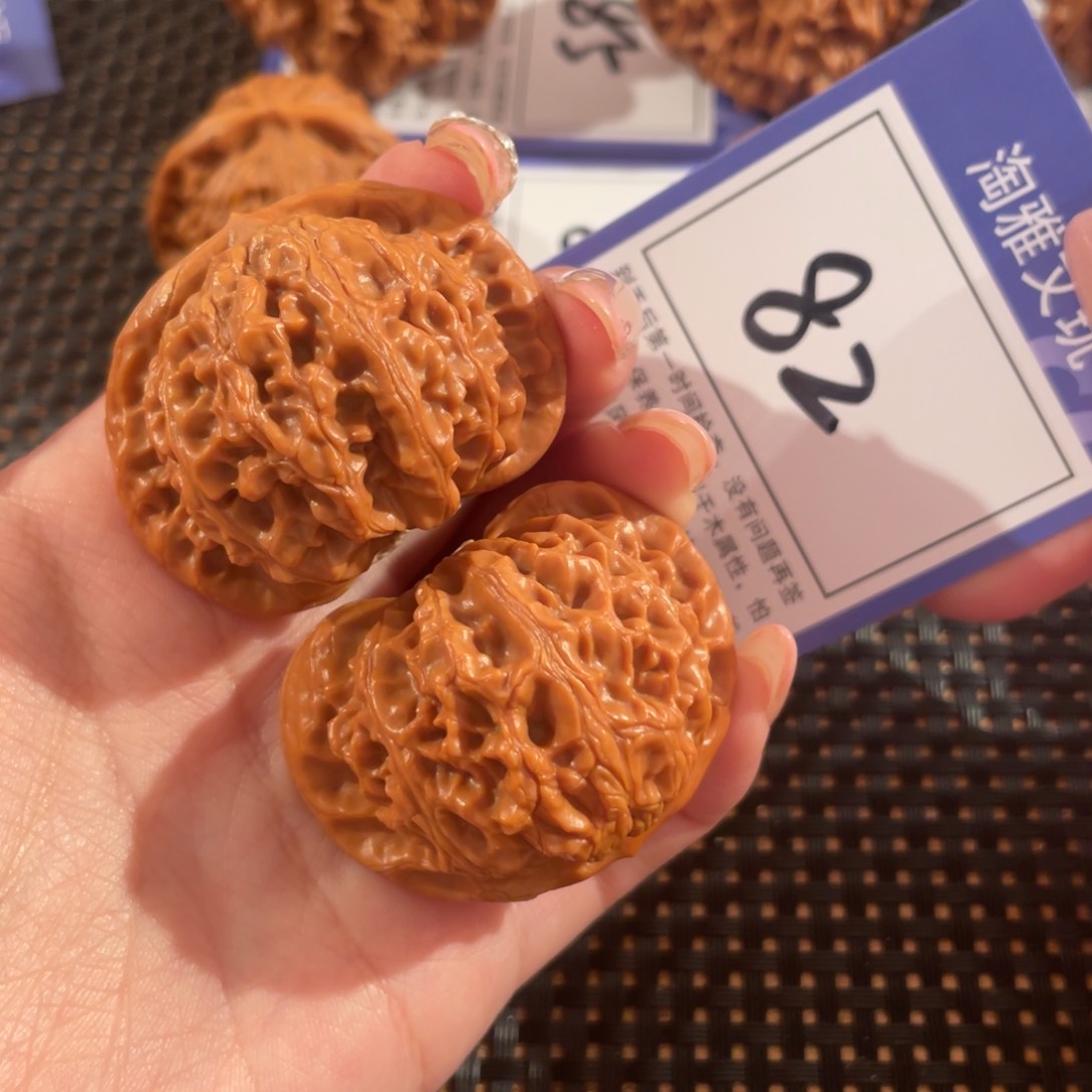 文玩核桃把件82号43尺宫灯