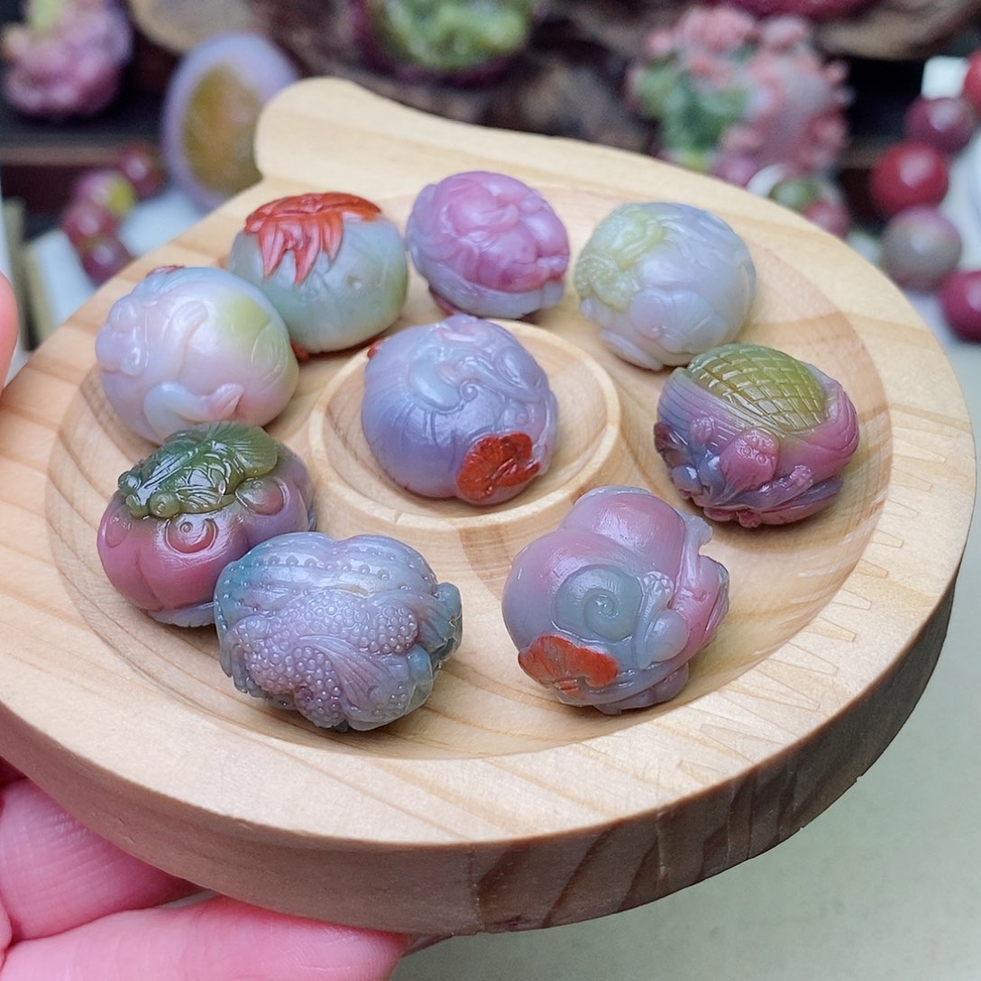 玛瑙/玉髓珠宝奇石未镶嵌星**岸盐源玛瑙定制