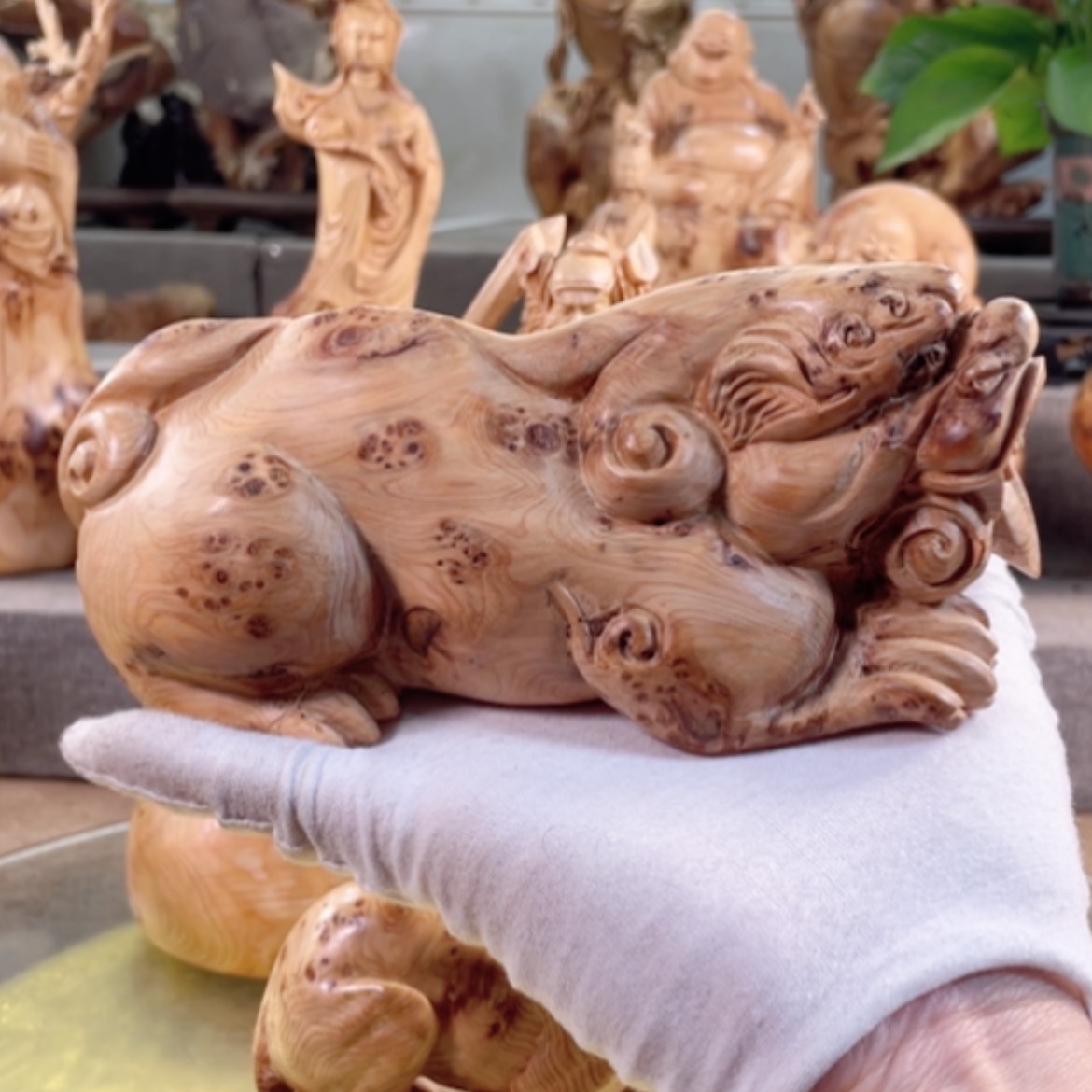 【闪购商品】柏木丁**贝崖柏工艺品摆件