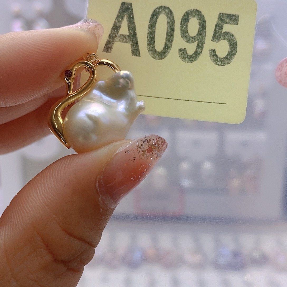 淡水珍珠颈饰银S925镶嵌茉*花