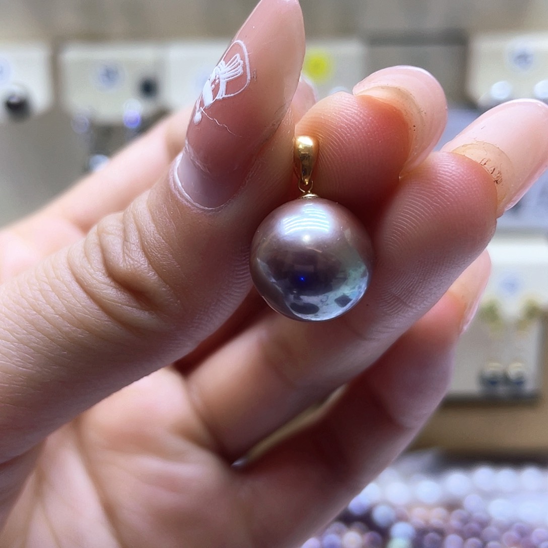 淡水珍珠颈饰18K金镶嵌