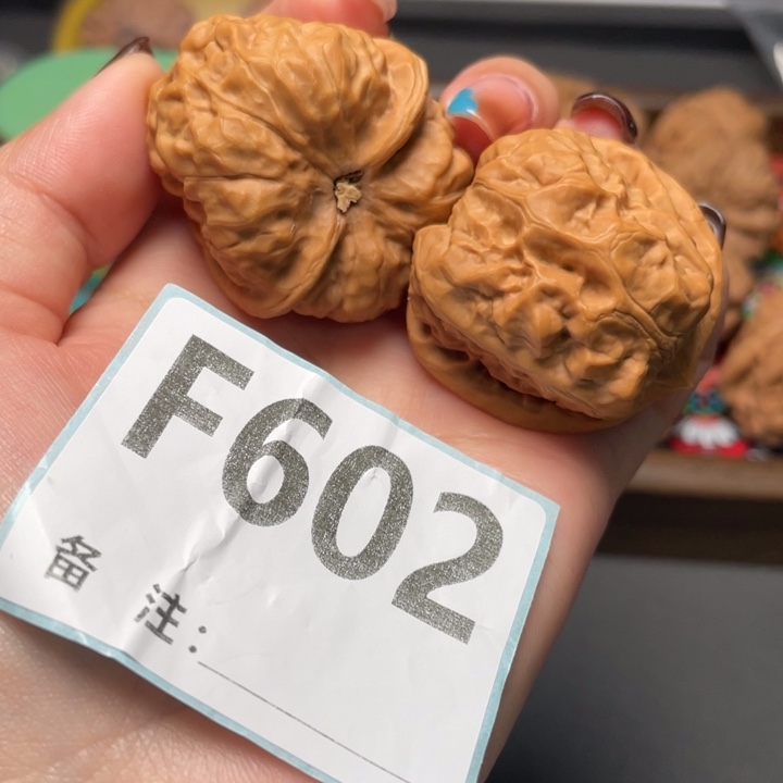 把件文玩核桃山地蛙38 41 35