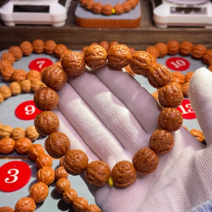 文玩核桃手串多肉