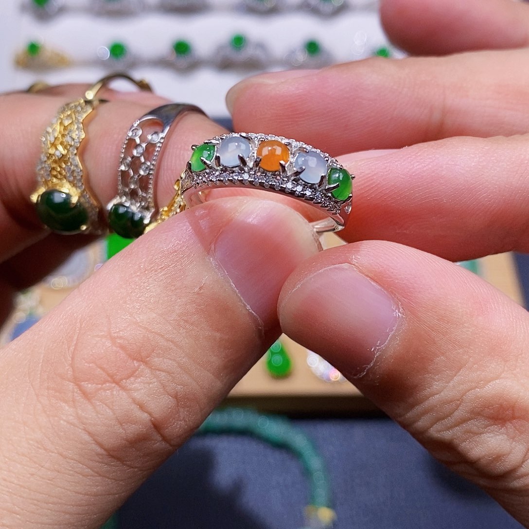 银S925镶嵌戒指翡翠戒指
