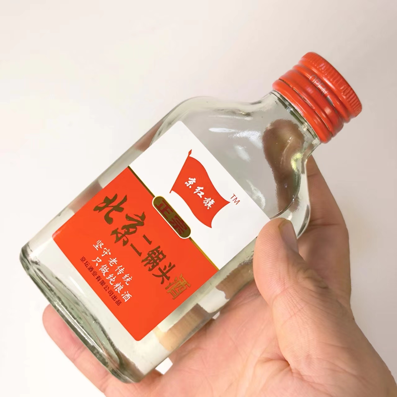 JingHongQi/京红旗二锅头红标小酒  白酒（mo 茶具专用）52度100ml