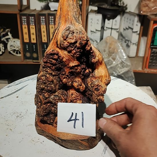 泥塑41北沉香琥珀木天然造型山水摆件。