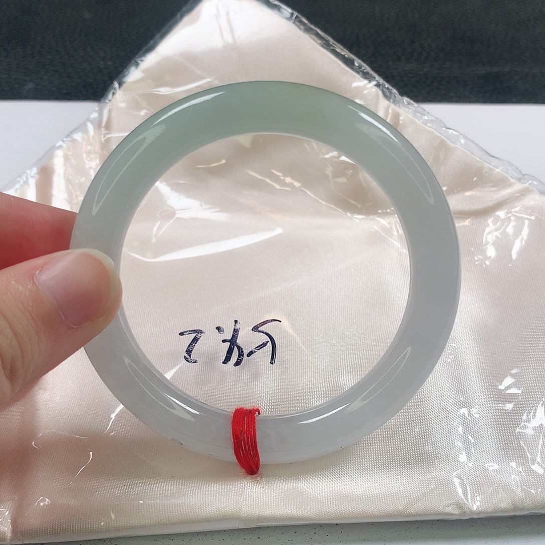 未镶嵌手镯（圆镯）翡翠334