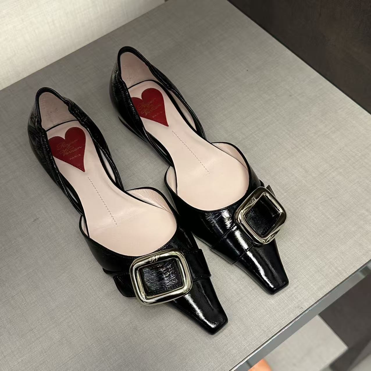 未使用 Roger Vivier/罗杰·维威耶 /七七/女鞋