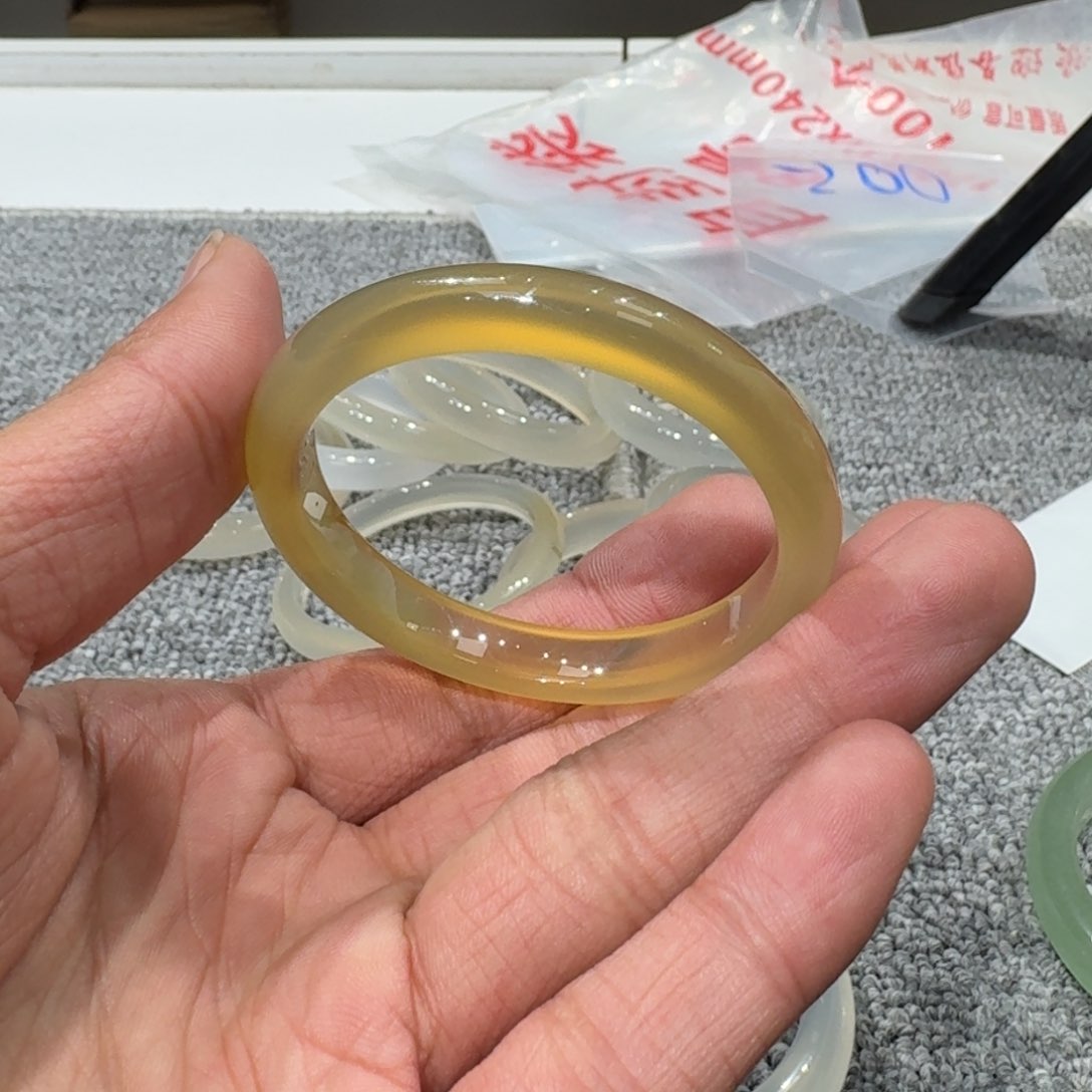 玛瑙/玉髓手镯未镶嵌03