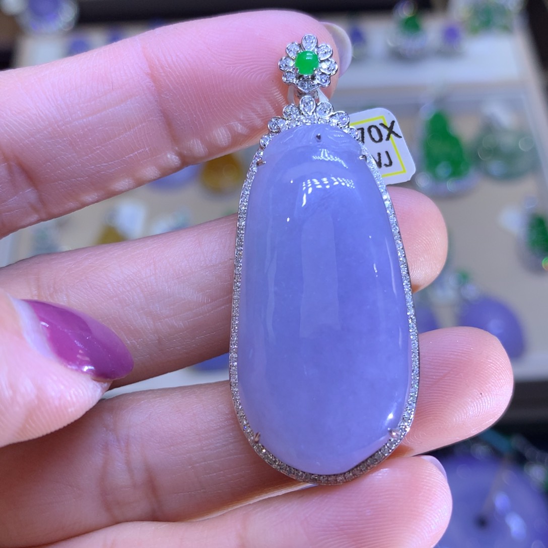 翡翠戒指18K金镶嵌翡翠