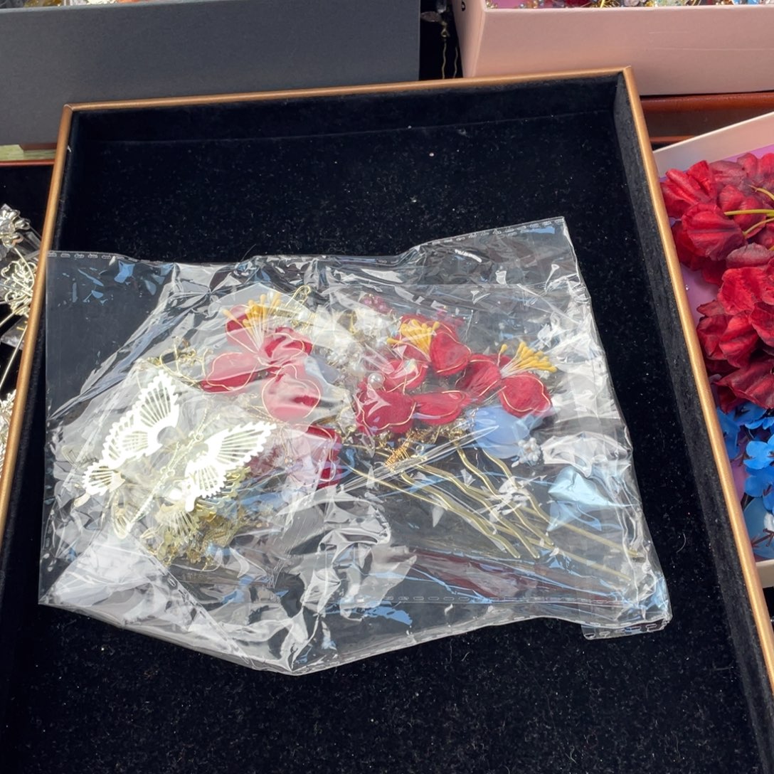 混合材质新娘秀禾头饰默认微瑕不退换