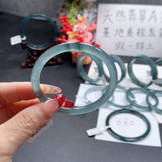 翡翠手镯未镶嵌51尺寸