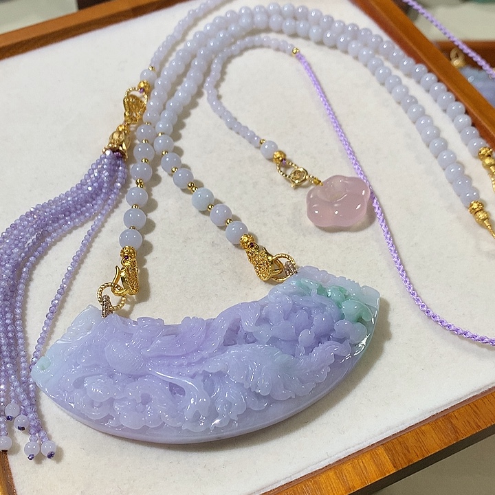 翡翠未镶嵌颈饰翡翠吊坠