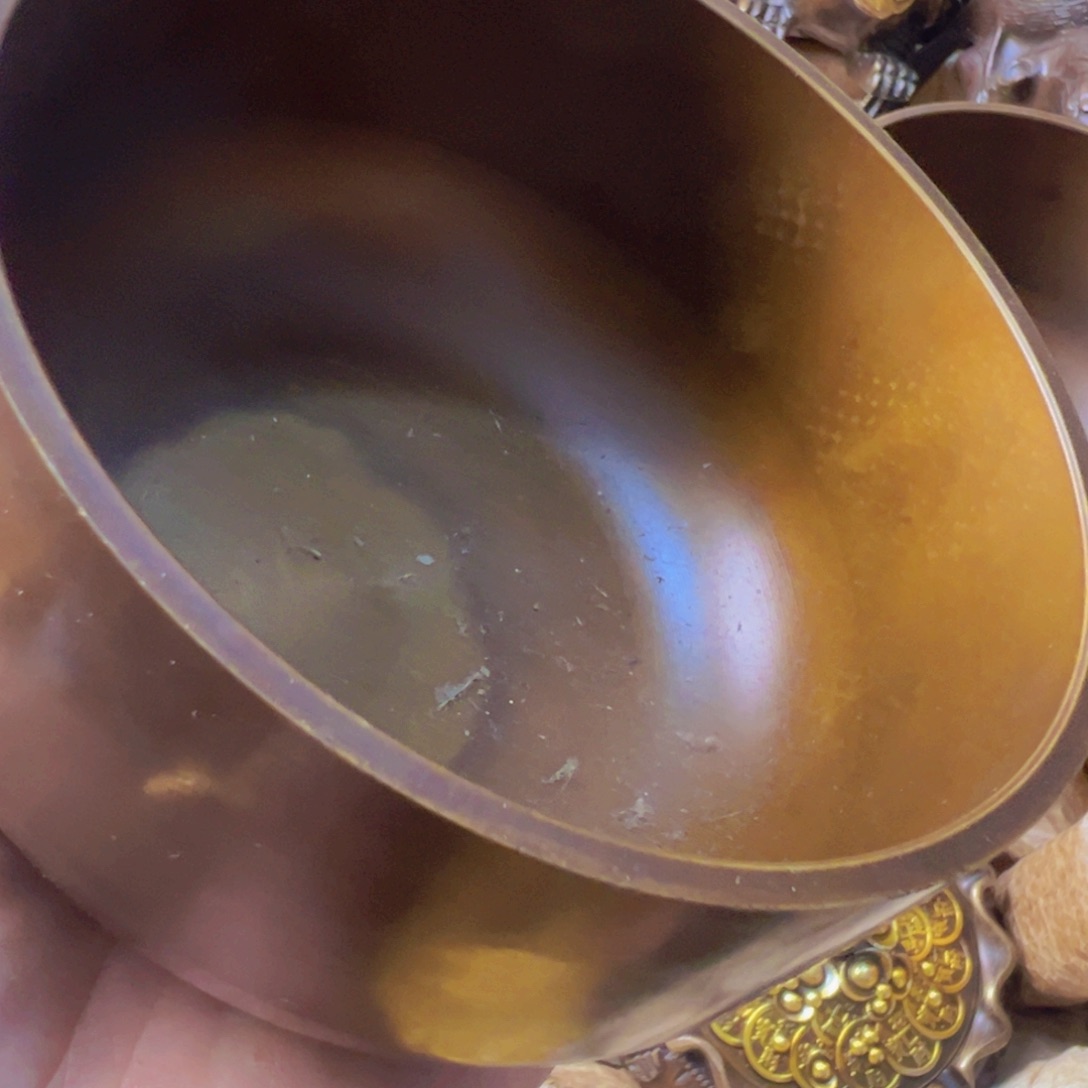 原矿风磨铜紫金钵盂