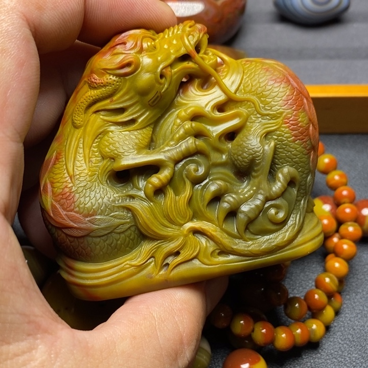 玛瑙/玉髓颈饰未镶嵌你****。