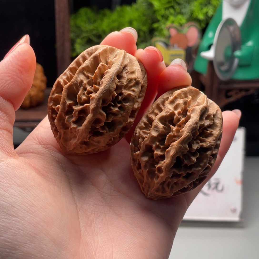 文玩核桃把件小楸千48