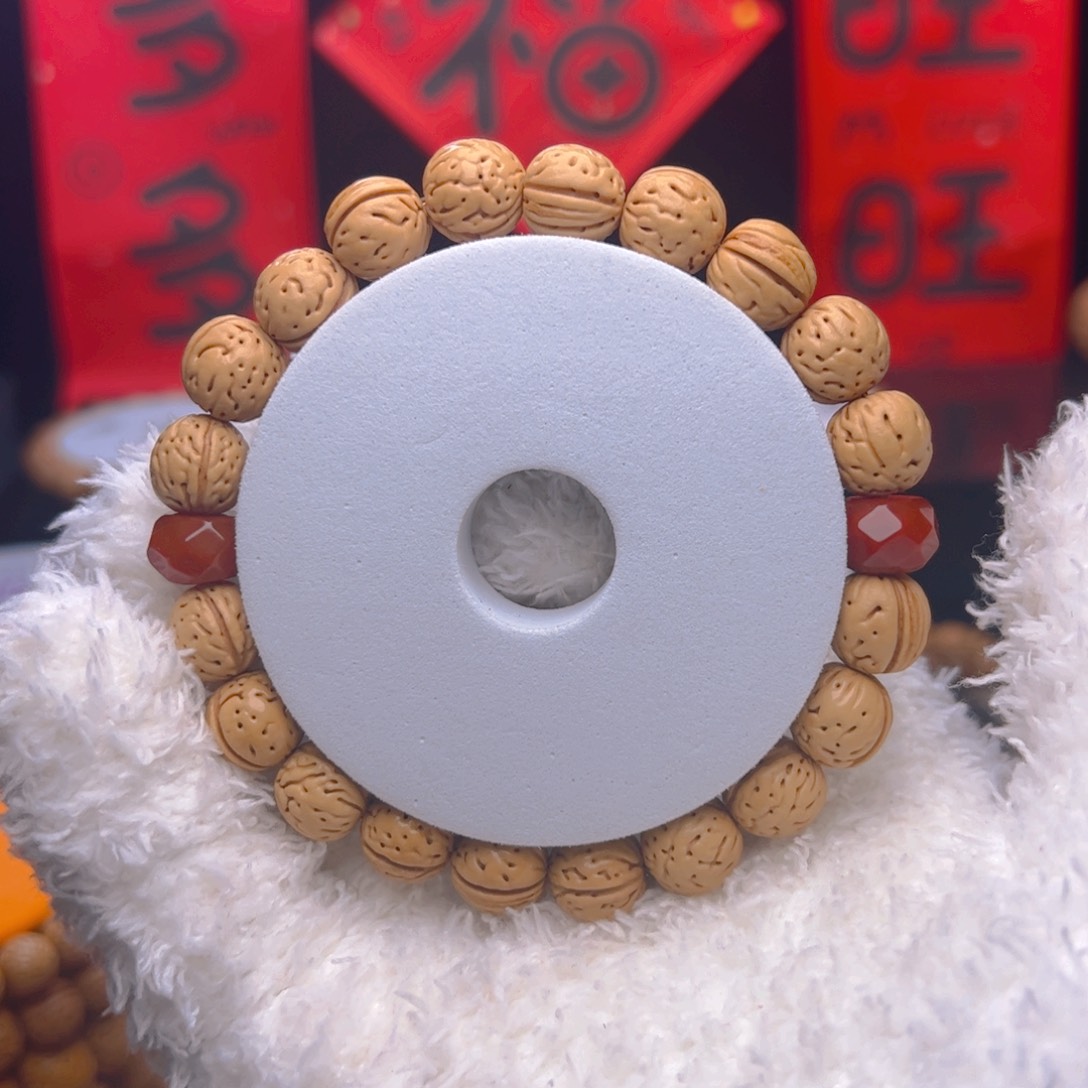 桃核手串1.0加奶油一根汀