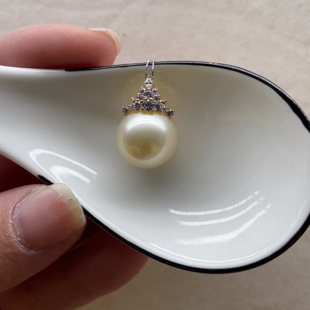 海水珍珠吊坠(赠链)18K金镶嵌13-14m m