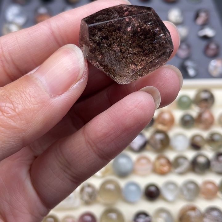 纯天然幽灵碧玺（处理）