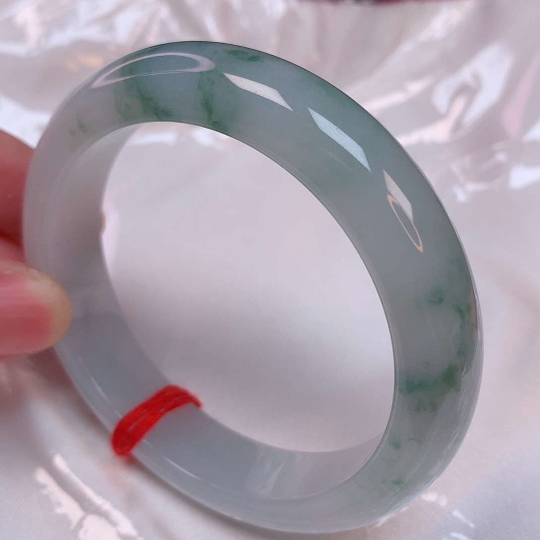 翡翠手镯未镶嵌55 翡翠手镯