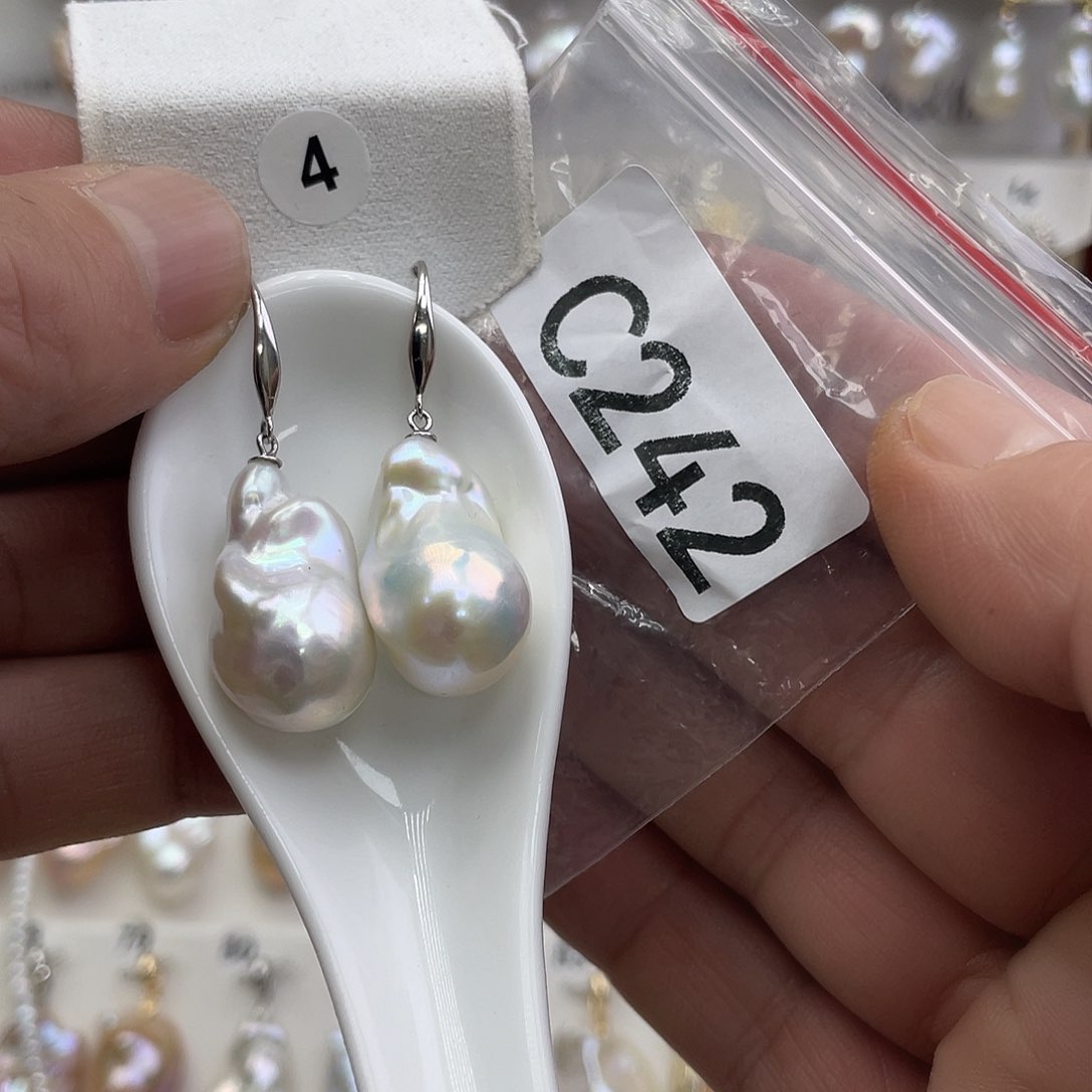 淡水珍珠颈饰未镶嵌杨****9