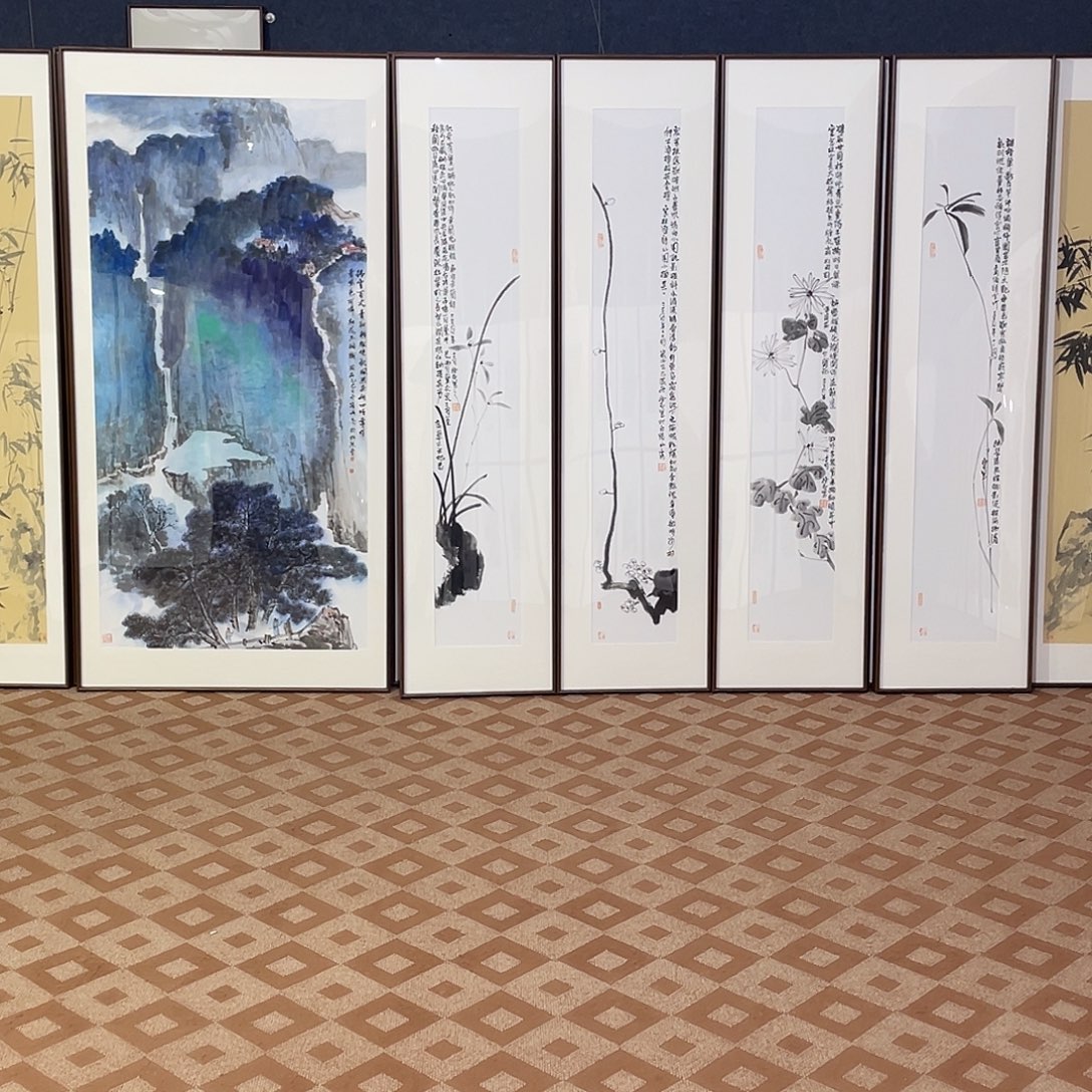 肉***肉国画手绘画作品带框