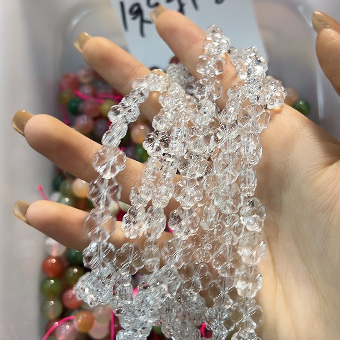 玛瑙/玉髓合金珠宝半成品白水四叶草一条多圈