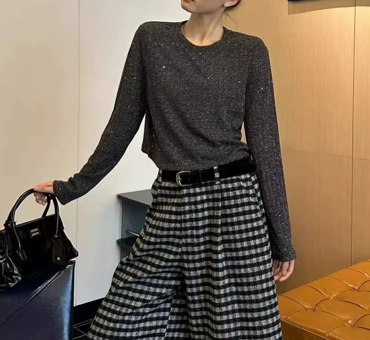 (HW家)A001 圆领长袖T恤高级感秋季新款