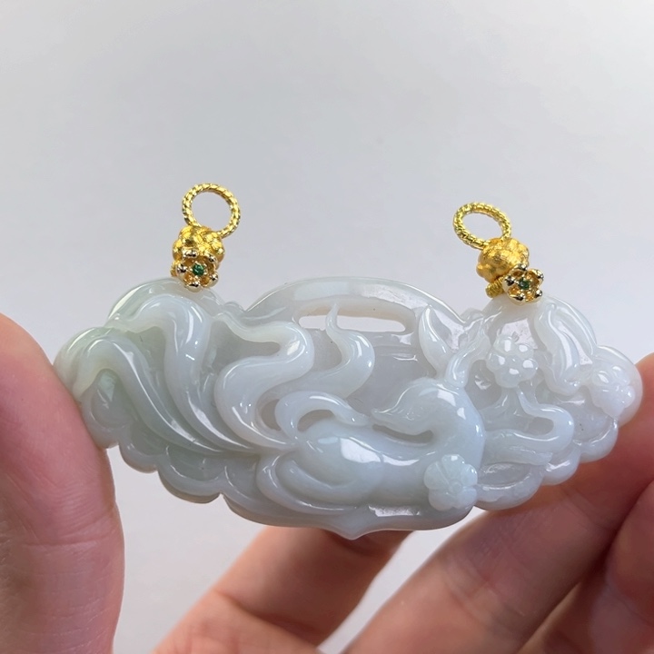 翡翠吊坠(赠链)未镶嵌代编织