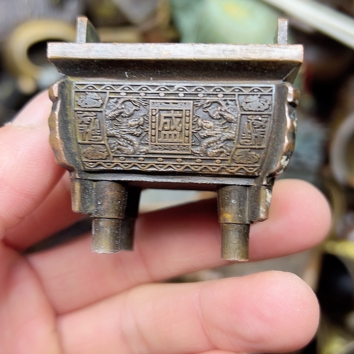 铜铜铜器直播间铜