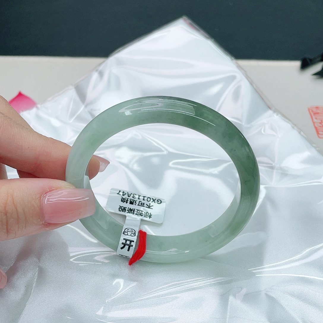 翡翠手镯未镶嵌正54.6