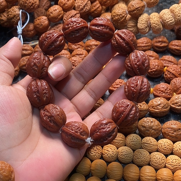 文玩核桃手串粗筋