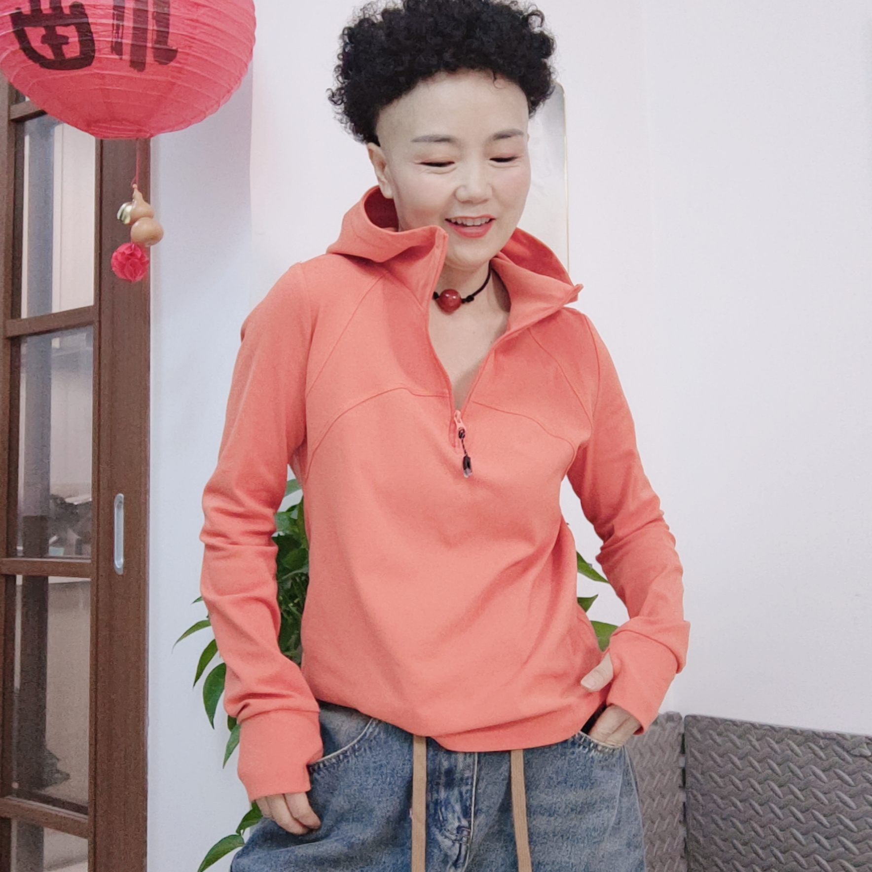 百搭显瘦立体高弹半拉链帽衫