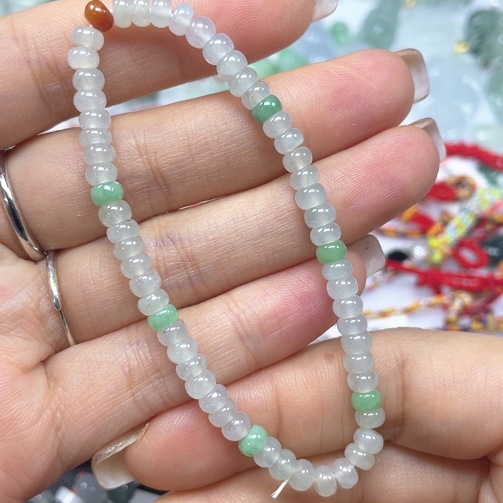 翡翠手串未镶嵌478999999999