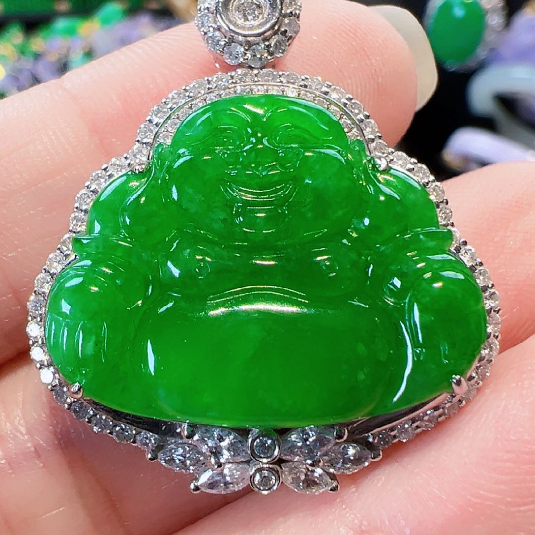 翡翠颈饰18K金镶嵌签收后24小时鉴赏期