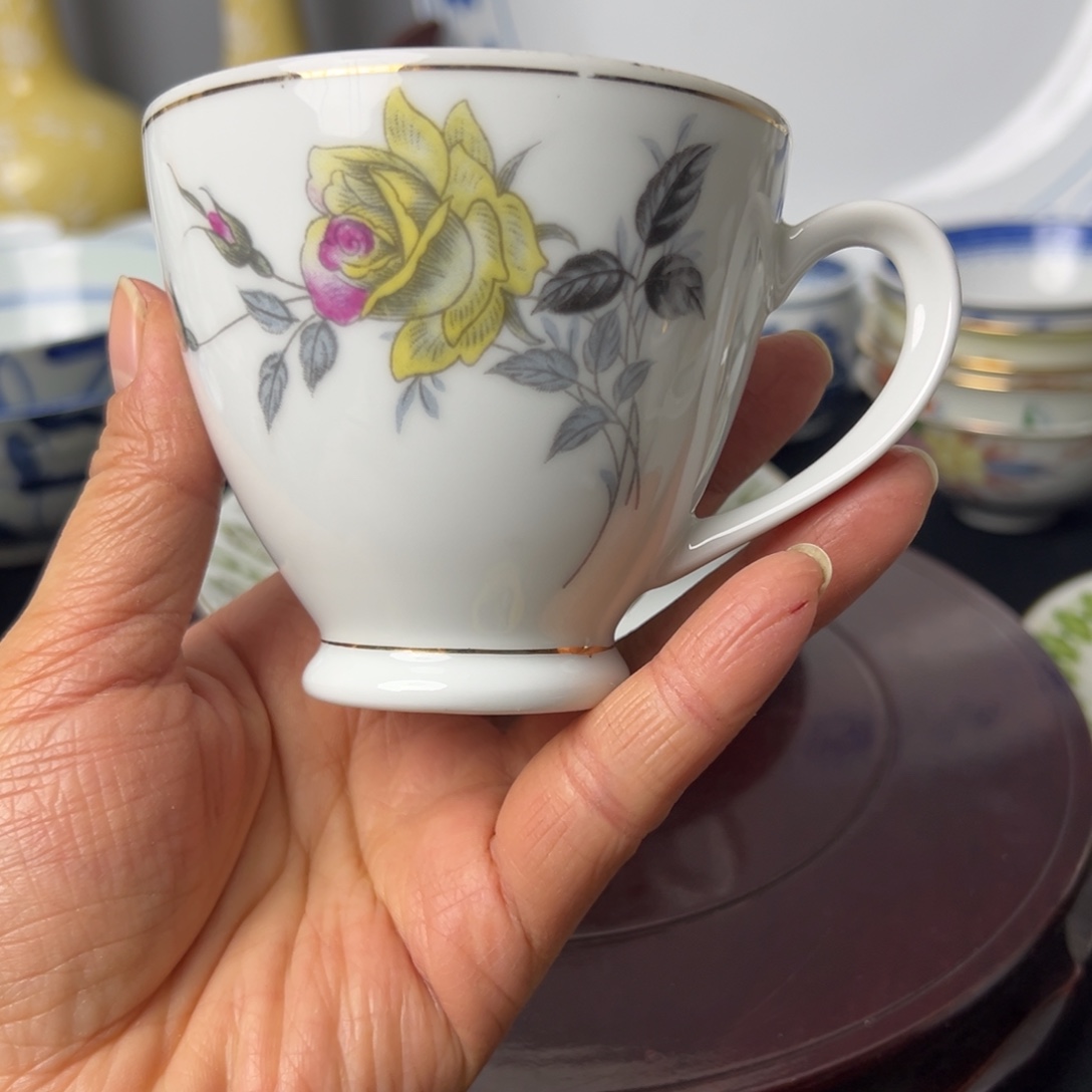 N***A景德镇陶瓷艺术品