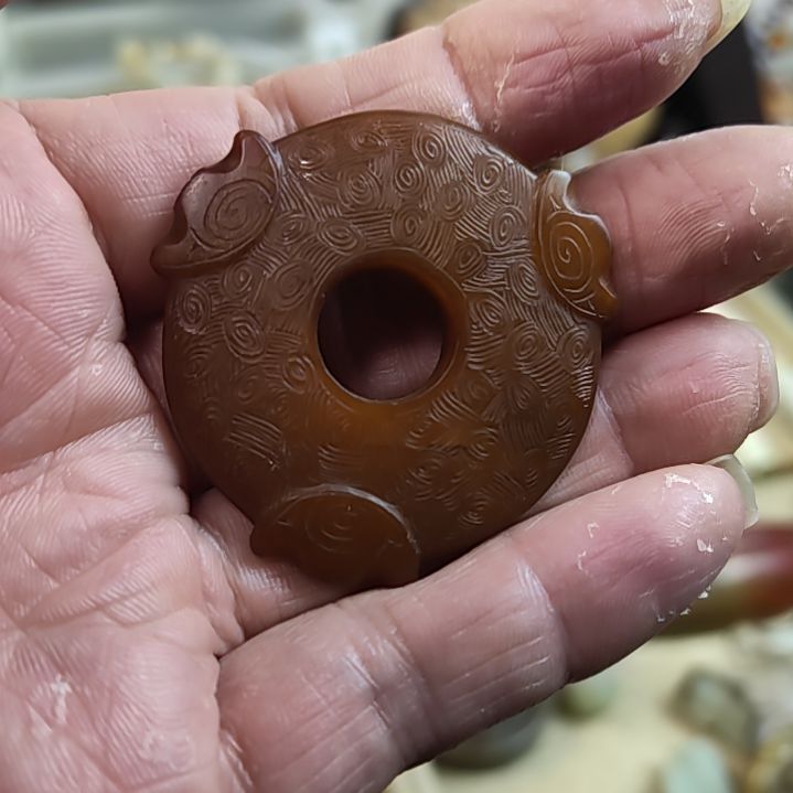 和田玉（糖玉）未镶嵌挂件