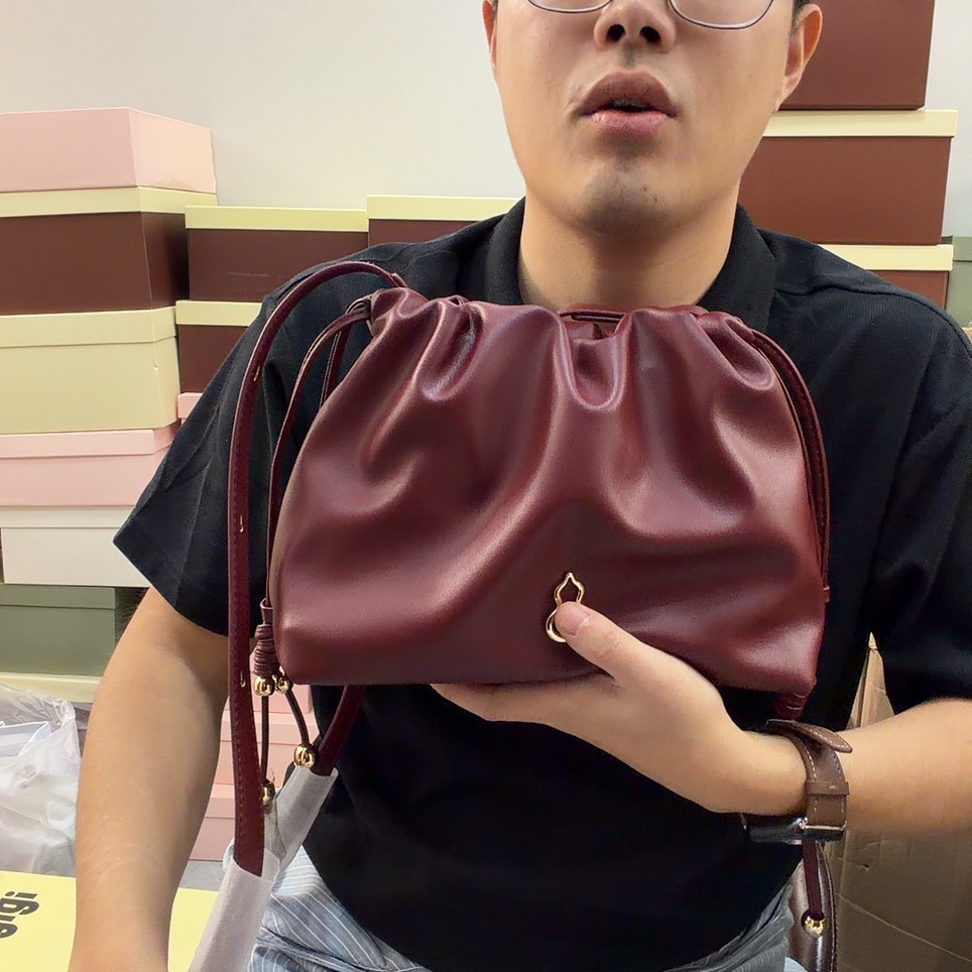 绵羊皮（革）牛剖层皮革羊皮（革）