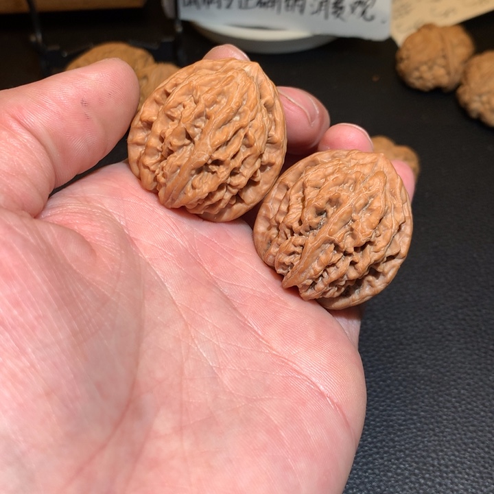 文玩核桃把件饕餮纹36