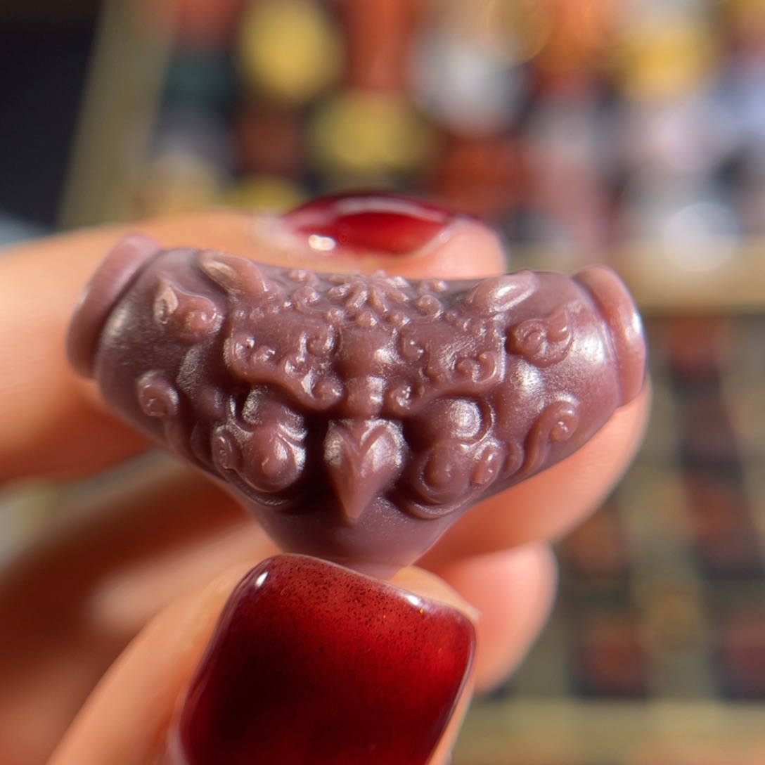 玛瑙/玉髓盐源大鹏鸟三通未镶嵌