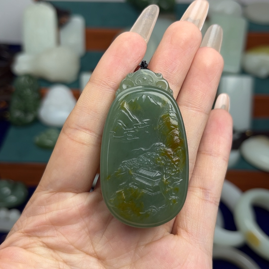 颈饰未镶嵌和田玉