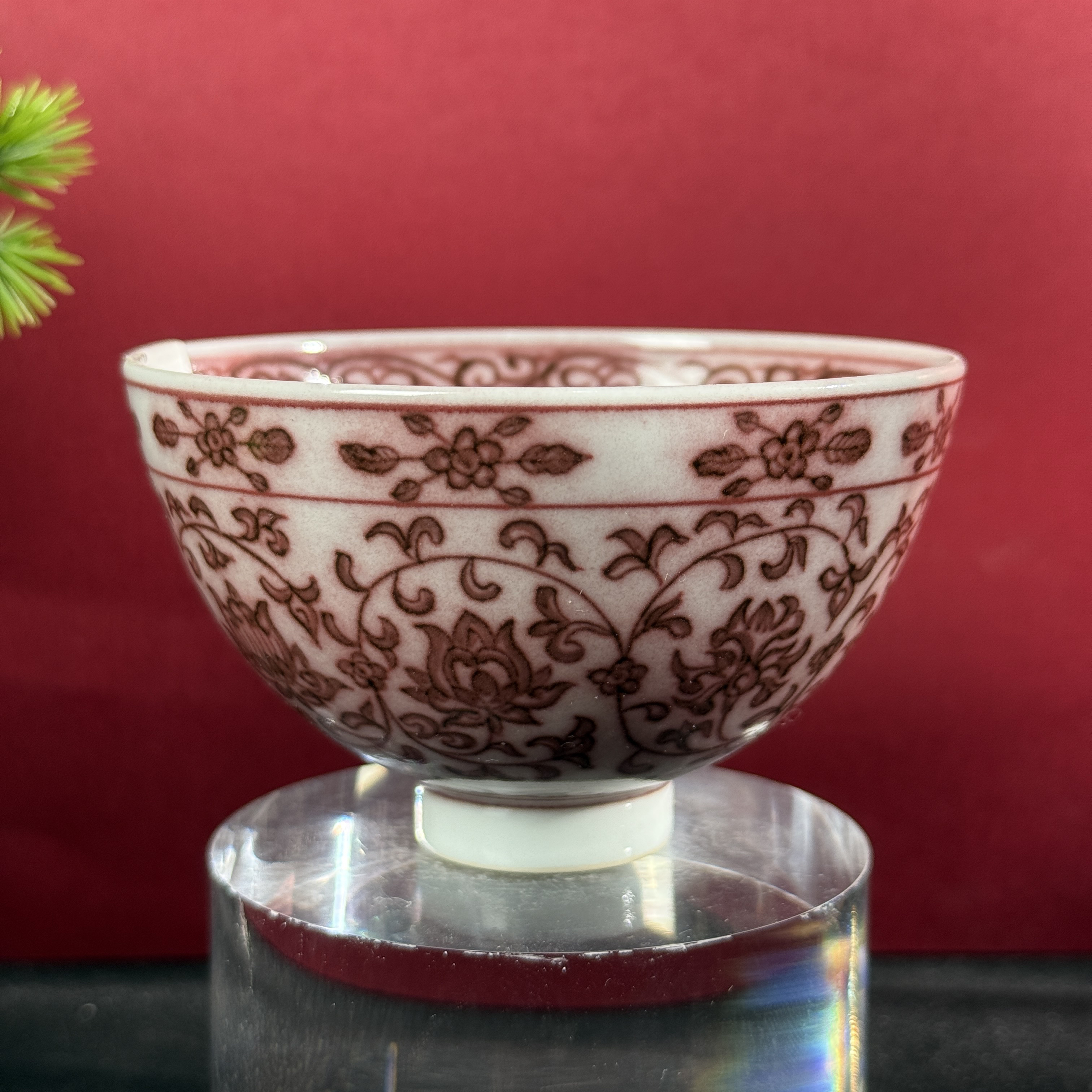 立勤堂 釉里红缠枝莲鸡心杯 LQ302