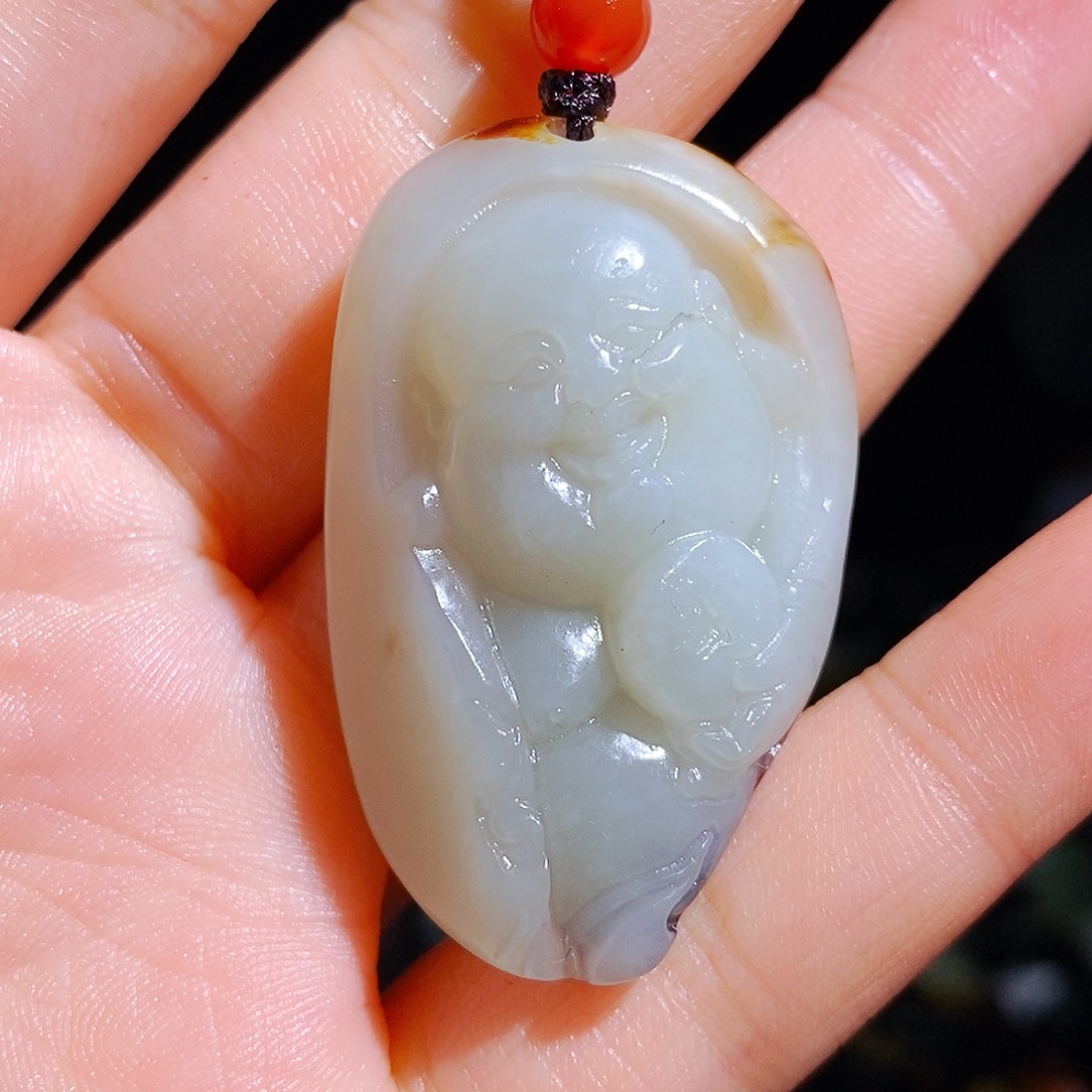 和田玉颈饰未镶嵌