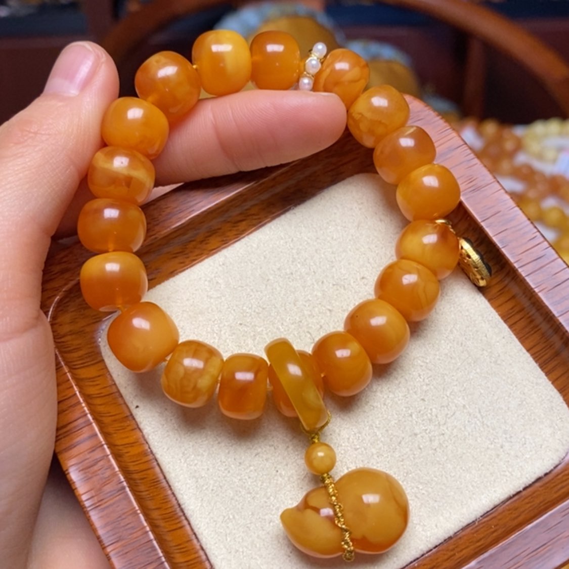 【闪购商品】蜜蜡手链未镶嵌手串