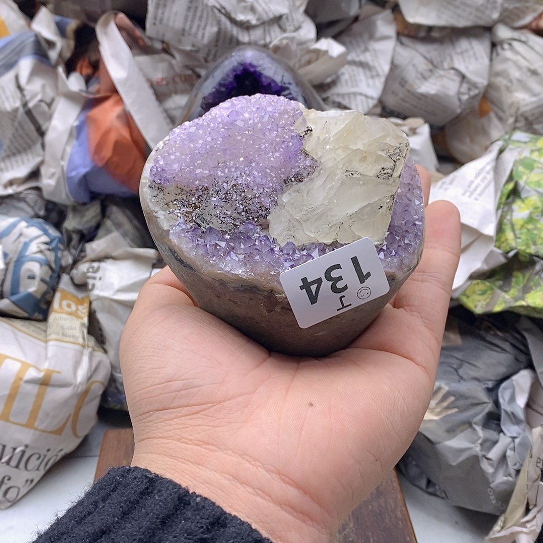 水晶大型摆件（非配饰）未镶嵌