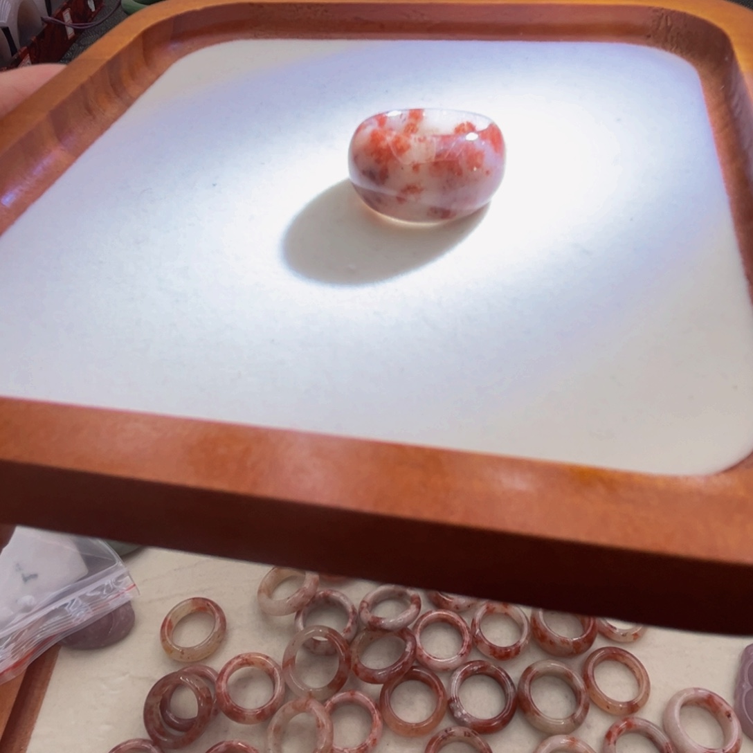 石英质玉未镶嵌圈口17