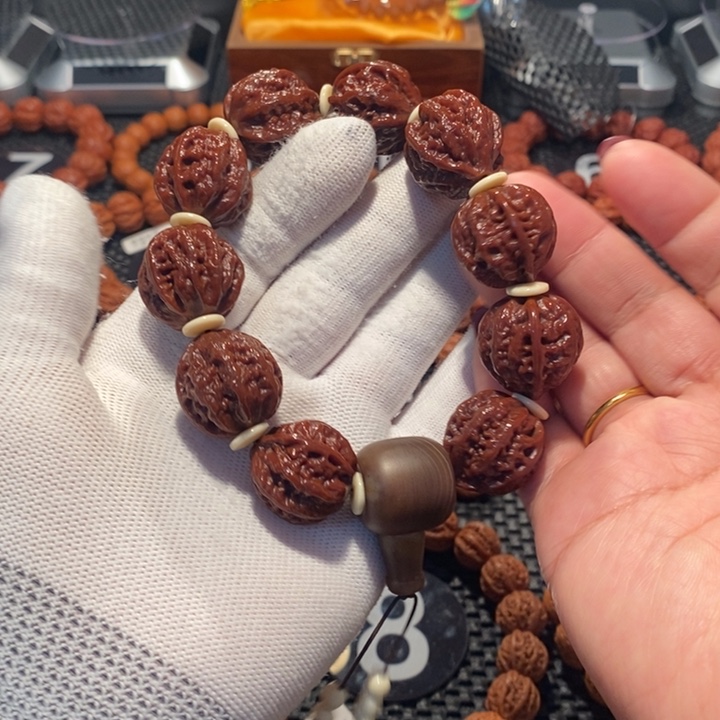 文玩核桃手串核桃手持2.0尺寸全品
