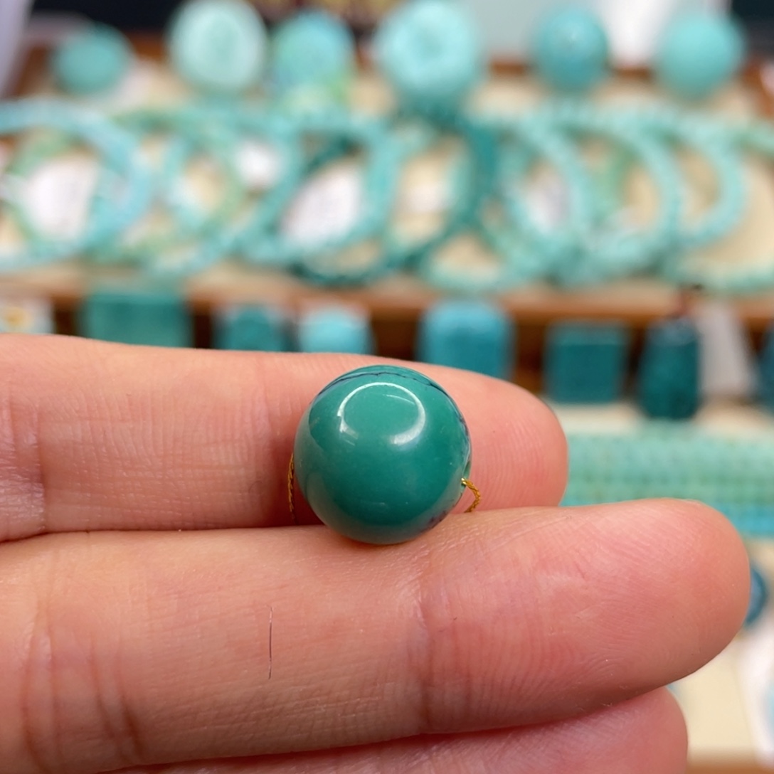 绿松石未镶嵌挂件