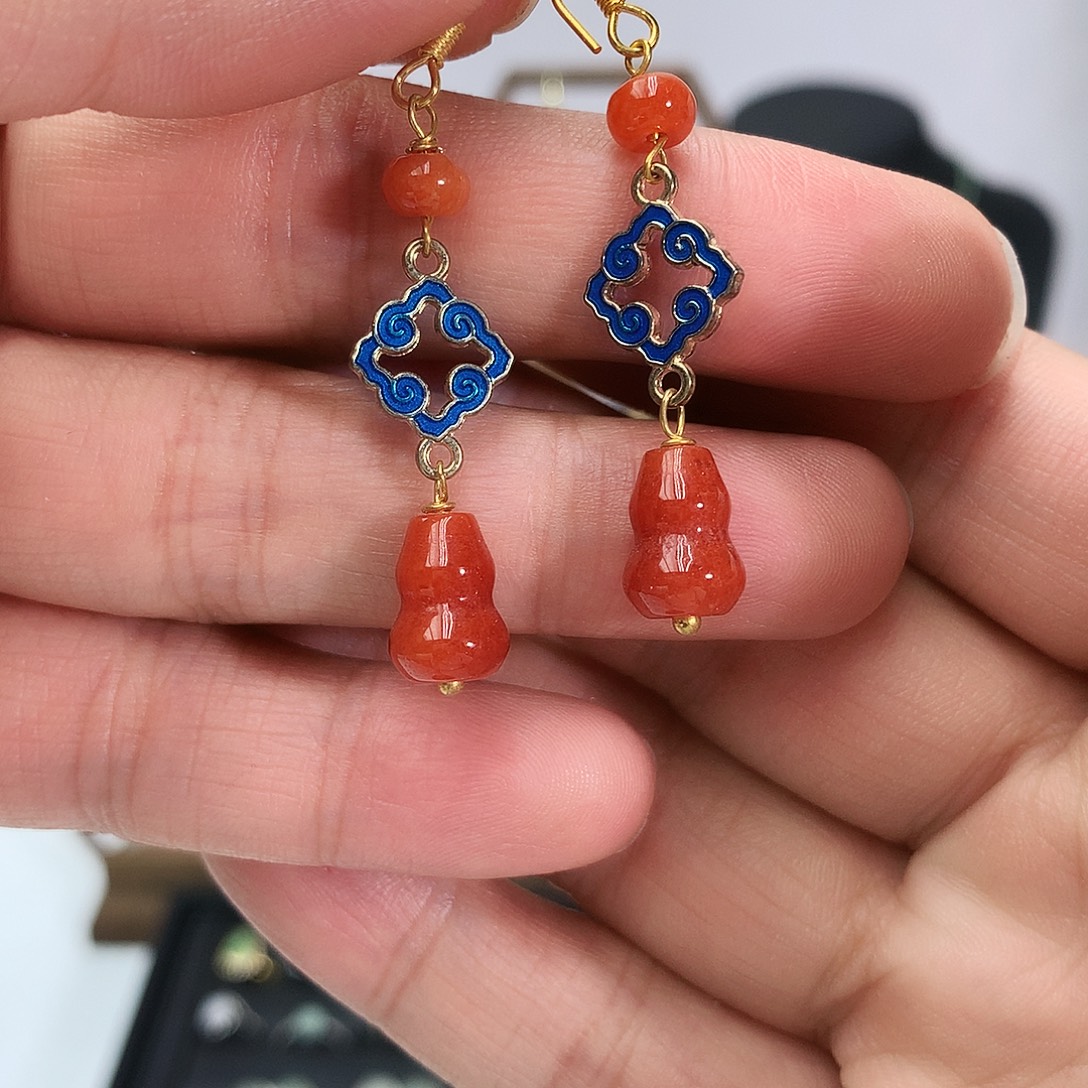 翡翠未镶嵌耳饰葫芦