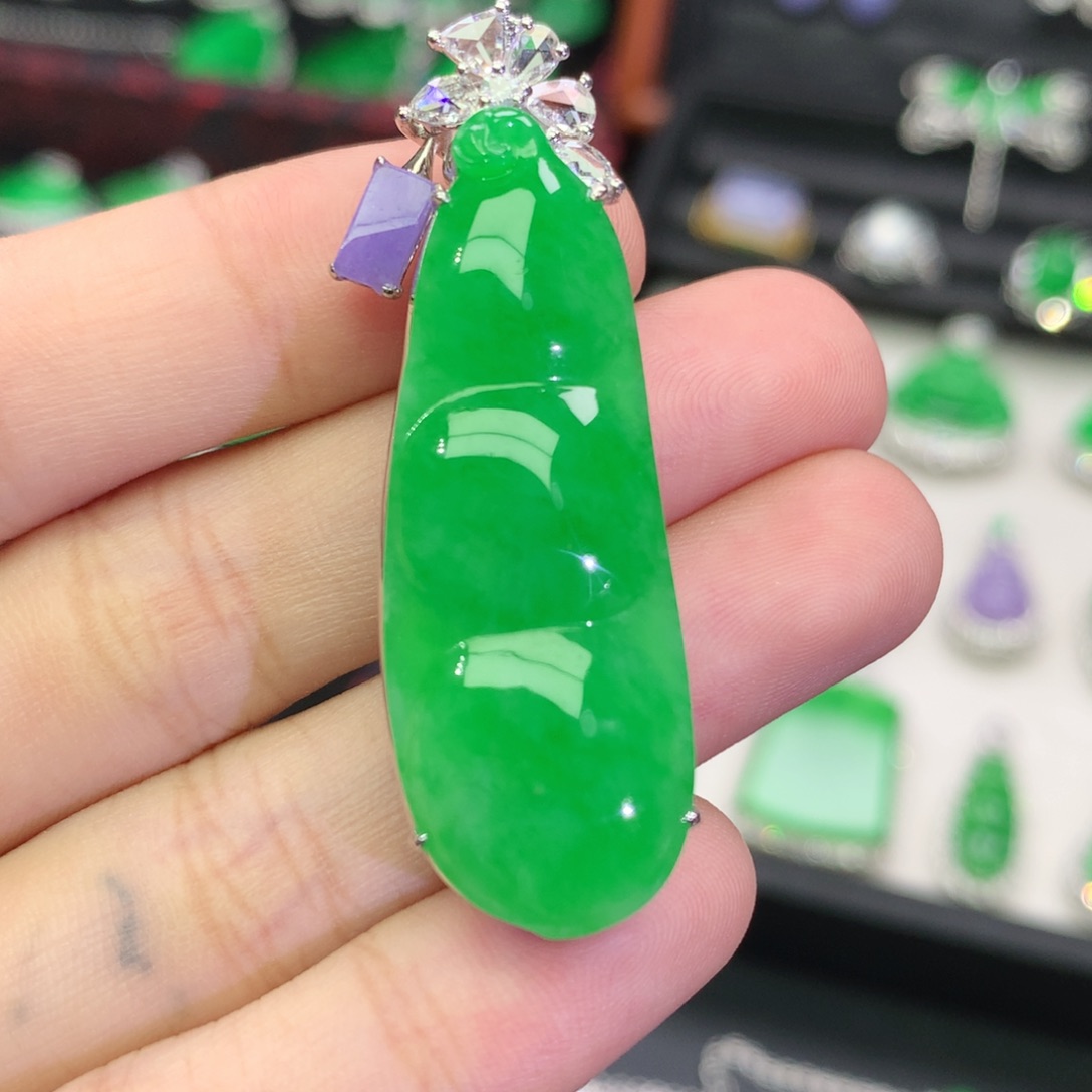 翡翠18K金镶嵌吊坠(不含链)